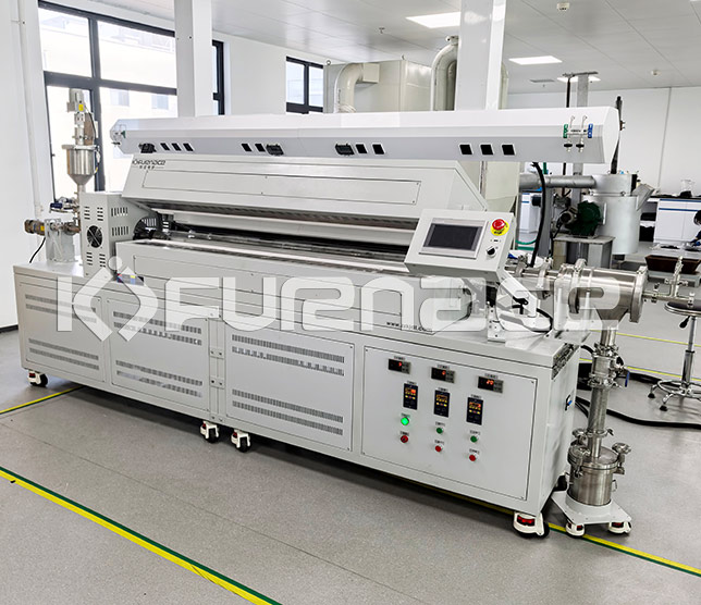 Automatic loading and unloading-three temperature zone rotary tube furnace